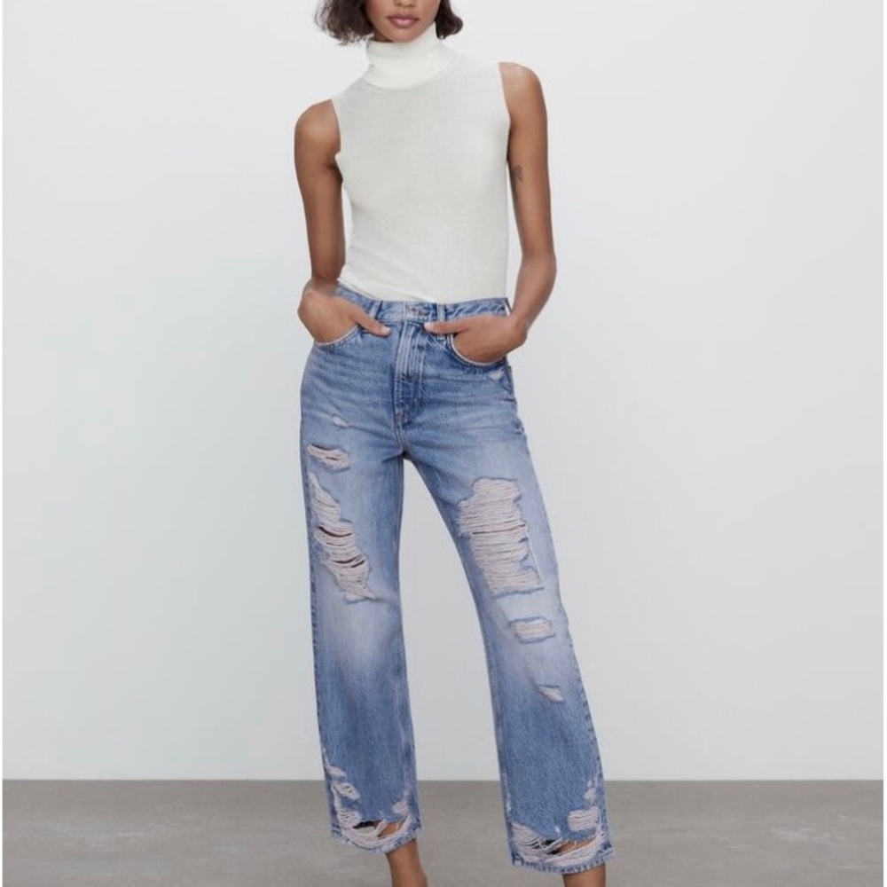 ZARA The Pepper Light Blue Mom Jeans